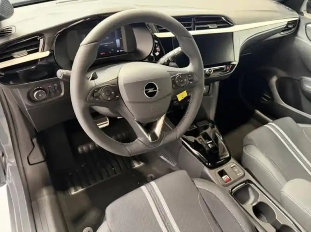 Opel Corsa 1.2 turbo 100 ch — photo 7