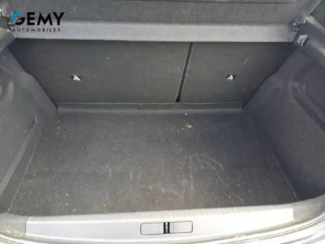 Peugeot 208 puretech 75 s&amp;s bvm5 — photo 6