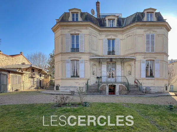 Appartement 4 pièces 155 m²