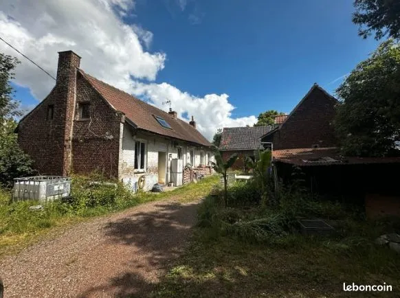Fermette en U à réinventer sur Terrain de plus de 1 700 m²