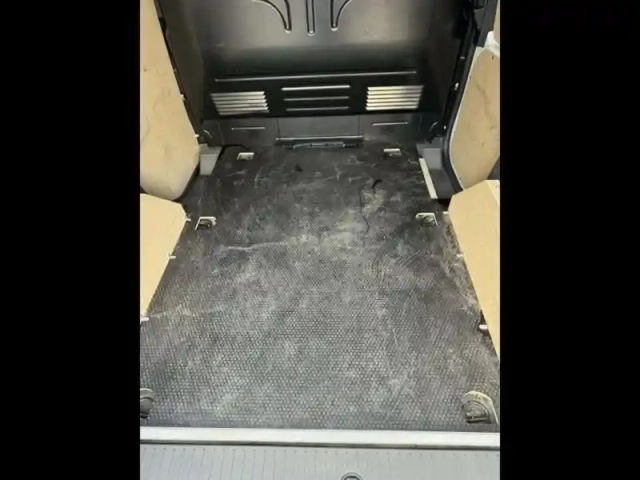 Ford Transit Connect l1 1.0e 100ch e85 trend — photo 11