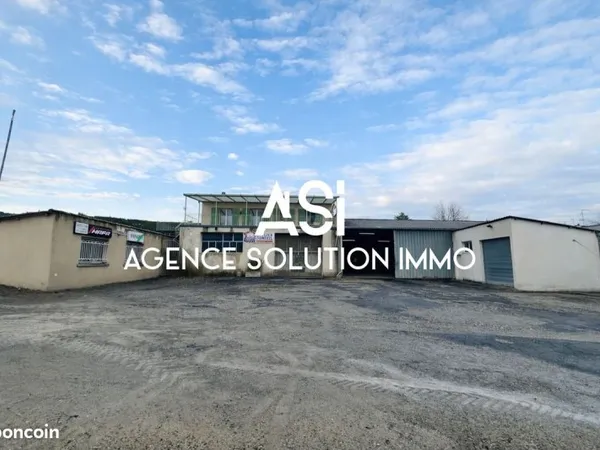 Local 1500 m² VALVIGNERES