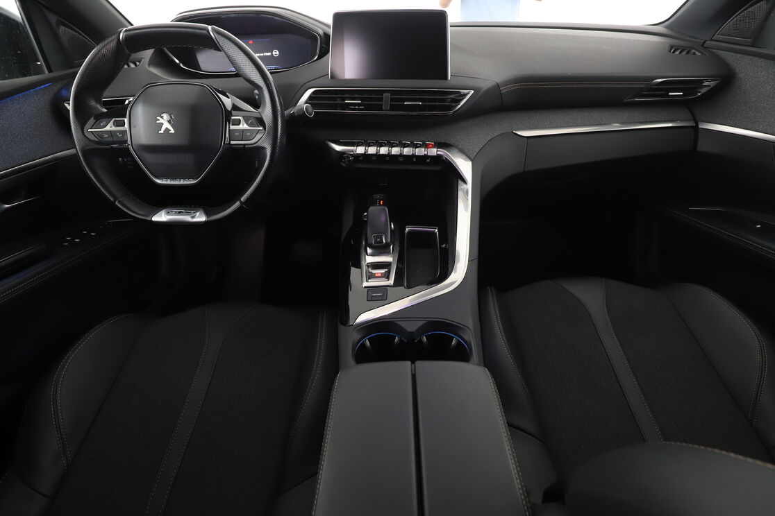 Peugeot 5008 1.5 Blue-HDi GT Line EAT8 — photo 11