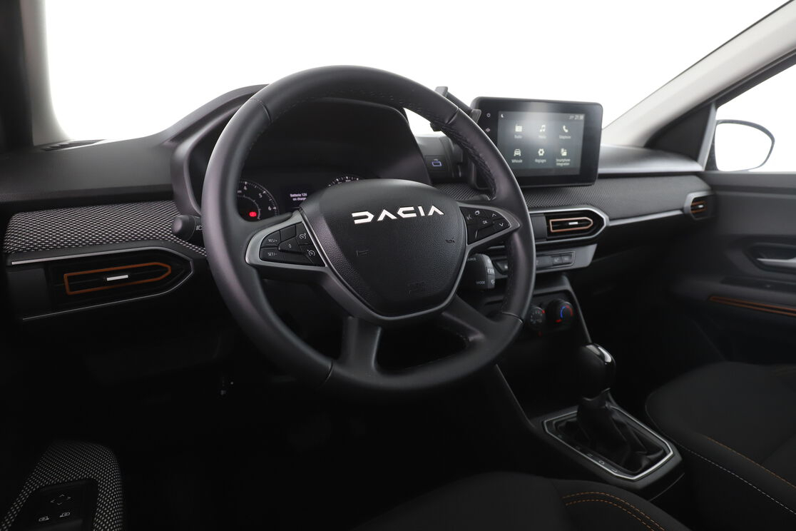 Dacia Sandero Stepway 1.0 TCe Expression CVT — photo 10