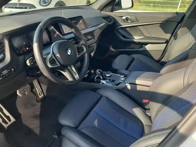 Bmw Serie 1 série 1 116ia 109ch m sport dkg7 — photo 4