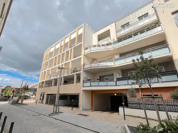 Bagneux - Res Bbc 2017 - Beau T2 avec Terrasse + Parking S/Sol