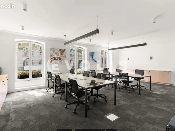 Bureaux 145 m²