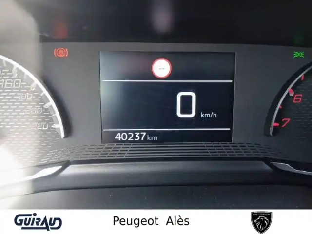 Peugeot 208 puretech 75 s&amp;s bvm5 — photo 21