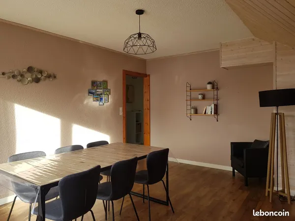 Loue bel appartement rénové aux Rousses