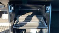 Peugeot 2008 1.2 PureTech 130ch S&S Allure Pack EAT8 — photo 27