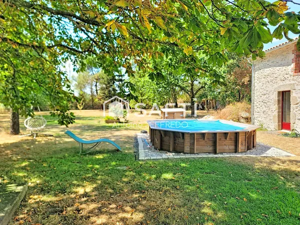 Longère de charme avec piscine