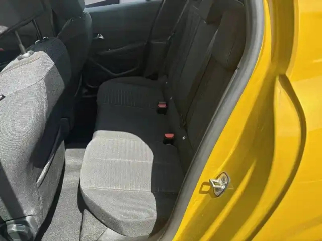 Peugeot 208 puretech 75 s&amp;s bvm5 — photo 10
