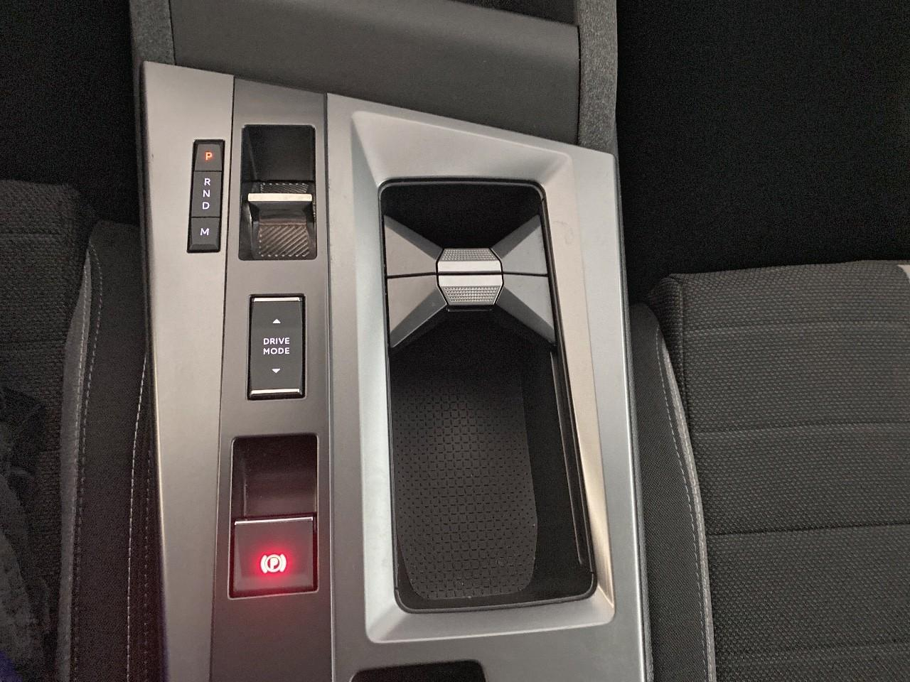 Opel Grandland 1.2 turbo hybrid 145 ch e-dct6 edition — photo 15