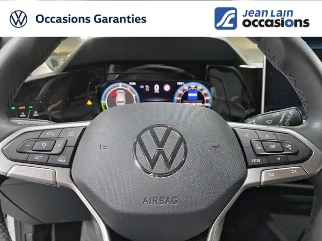 Volkswagen Golf 1.5 ehybrid 204 dsg6 — photo 18
