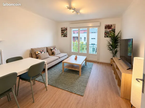 T3 meublé 60 m² - Refait à neuf - Colocation Rennes 590 euros par chambre tout compris
