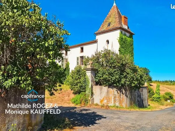 Maison 11 pièces 308 m²