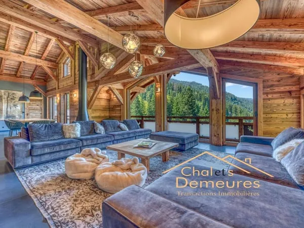 Chalet 9 pièces 274 m²