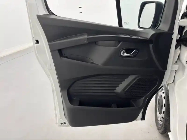Renault Trafic fgn l2h1 3000 kg blue dci 130 — photo 20