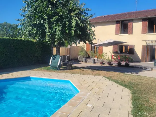 Maison 6 pièces 153 m²