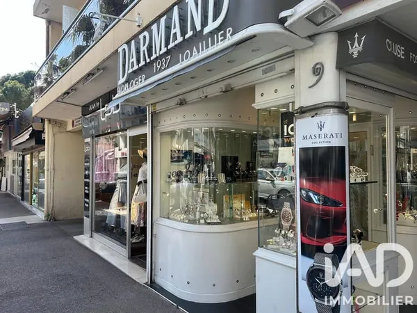 Fonds de commerce 3 pièces 55 m²