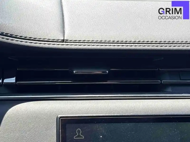 Land Rover Range Rover swb p440e phev awd — photo 9