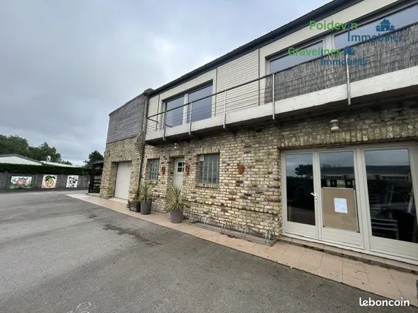 Maison 6 pièces 240 m²