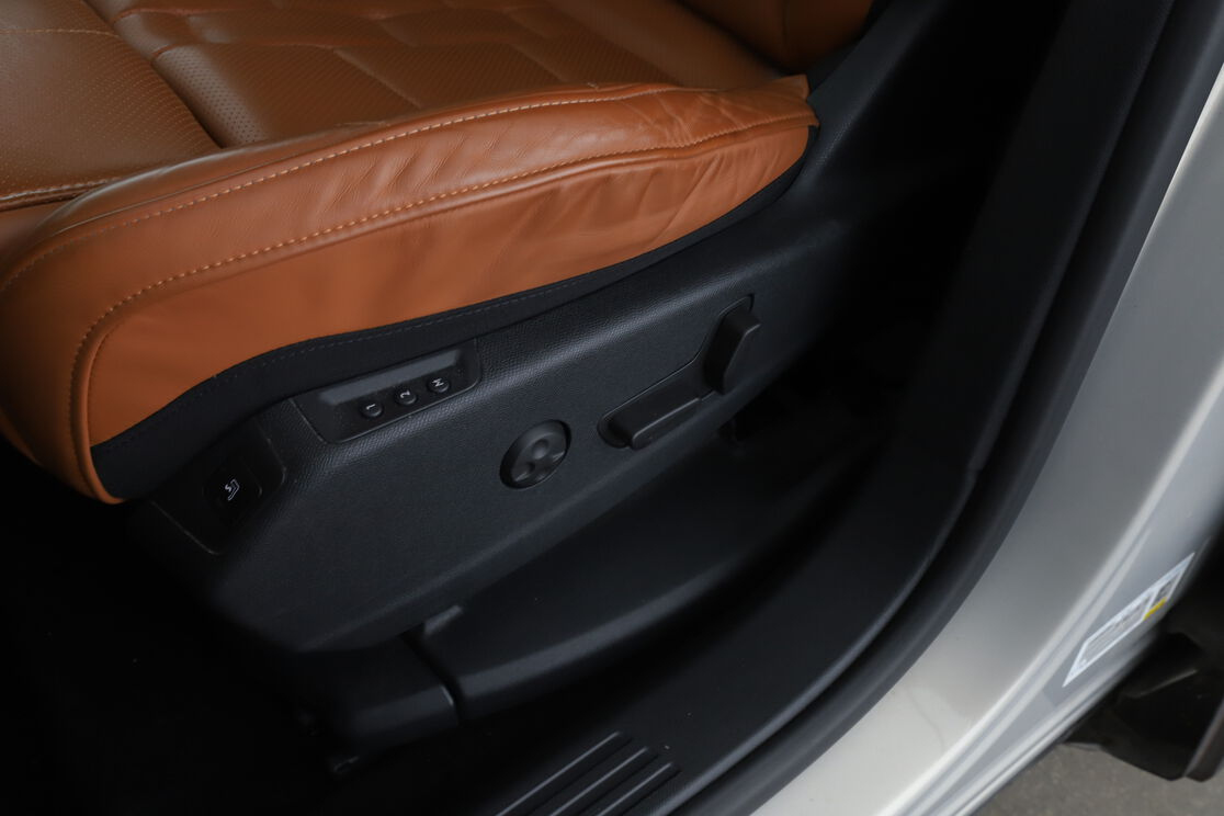 DS Automobiles DS7 Crossback 1.6 E-Tense 4x4 Grand Chic Automatique — photo 10