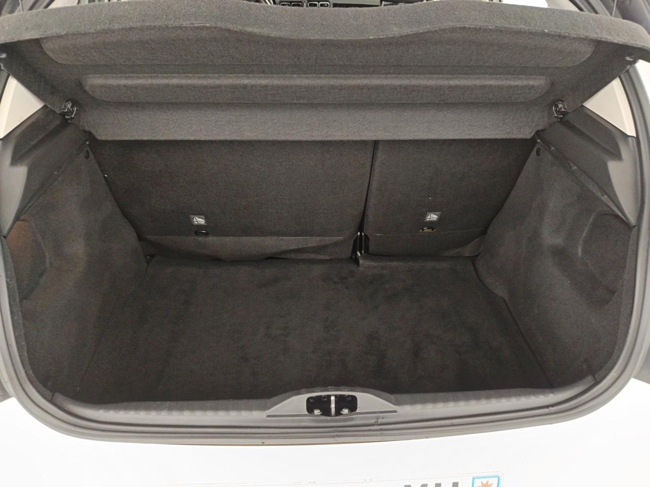 Citroën C3 puretech 110 s&s eat6 shine — photo 6