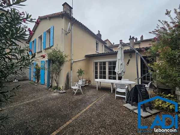Maison de ville 9 pièces 177 m²