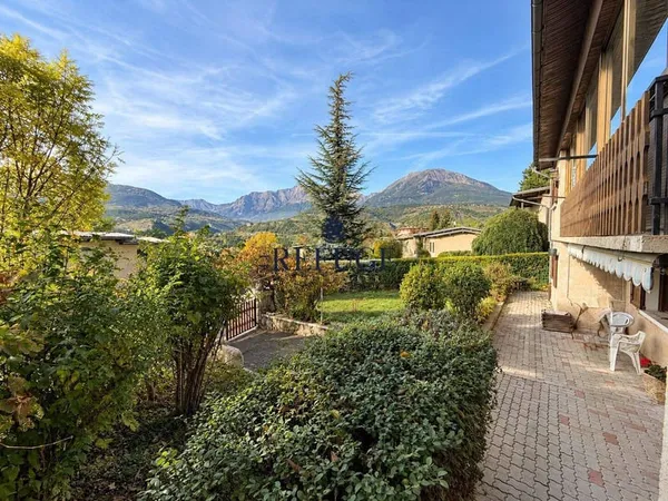 Maison 7 pièces 156 m²
