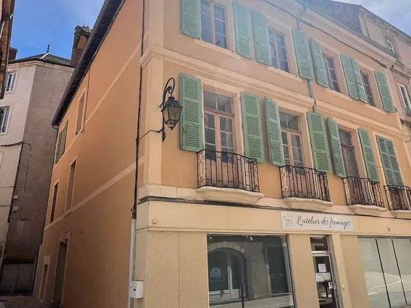 Appartement 3 pièces 109 m²