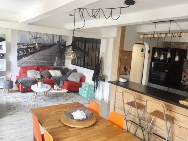 Vends appartement rénové plein de charme - 53m²