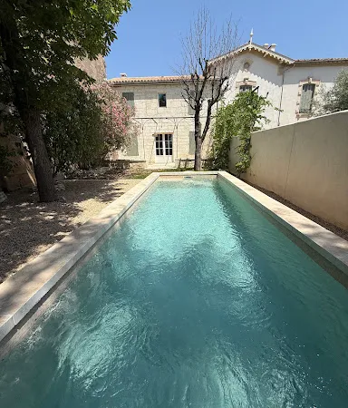 Mas provençal 7 pièces 137 m²