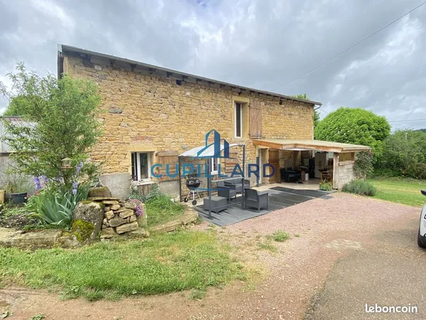 Gîte 10 pièces 350 m²