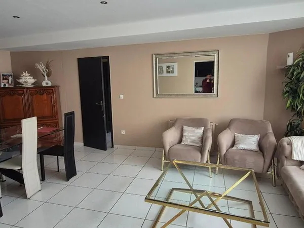 Maison 6 pièces 140 m²