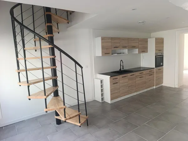 ISSOUDUN - Maison 103 m² avec extérieur sans vis-à-vis - DPE B