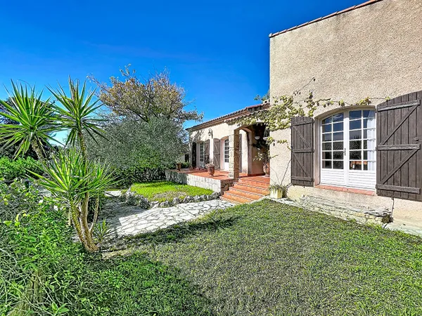 Maison 5 pièces 130 m²