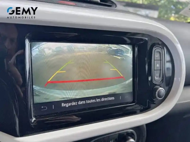 Renault Twingo iii e-tech — photo 26