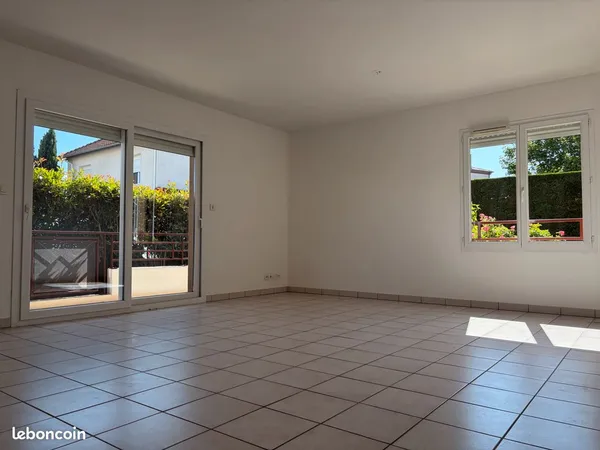 Appartement t4 garage - rez de jardin