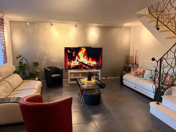 Maison d'architecte en bord de Seine