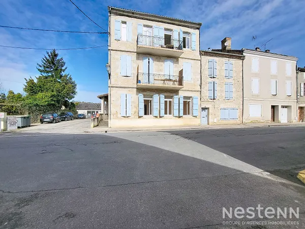 À Louer ? Studio de 22 m² au coeur de Condom