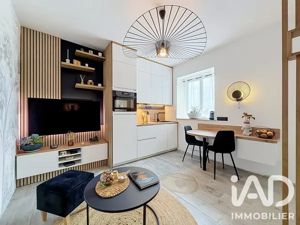 Immeuble 99 m²
