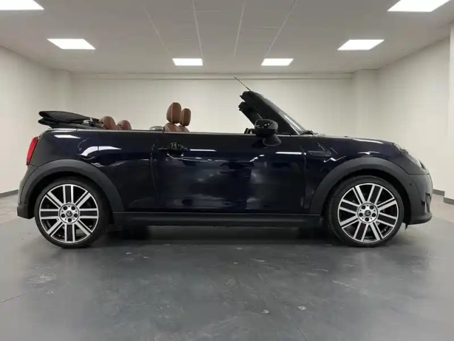 Mini Mini cabrio cooper 136ch edition premium plus bva7 — photo 3