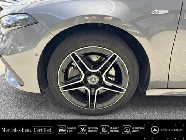 Mercedes Classe A 250 e hybride rechargeable 218ch amg line 8g-dct — photo 13