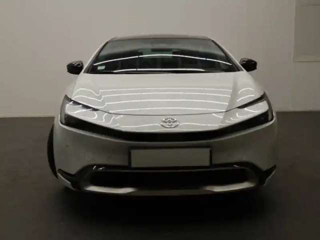Toyota Prius hybride rechargeable 223ch design phev 2.0l — photo 3