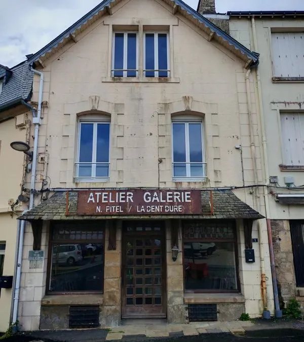Photo 1