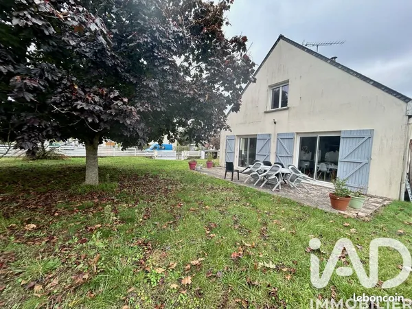 Maison familiale 5 pièces 162 m²