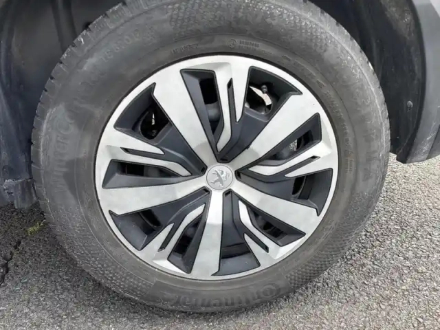 Peugeot 2008 puretech 100 s&amp;s bvm6 active pack — photo 15