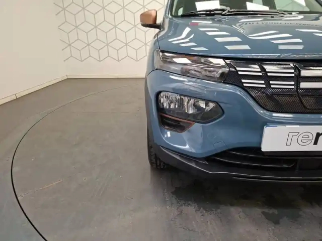 Dacia Spring — photo 9