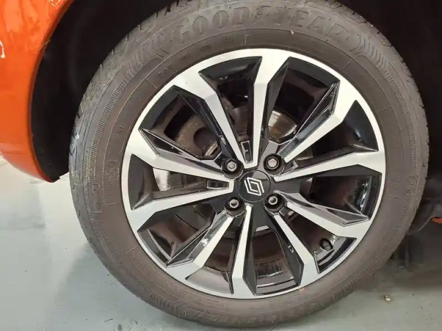 Renault Clio tce 90 ch gsr2 — photo 26